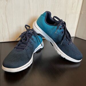 Sketcher Ultra GoWalk Teal Black Ombre Lace Up Sneaker Women’s 8 Teen Clean VGUC